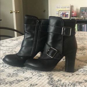 Black heeled booties